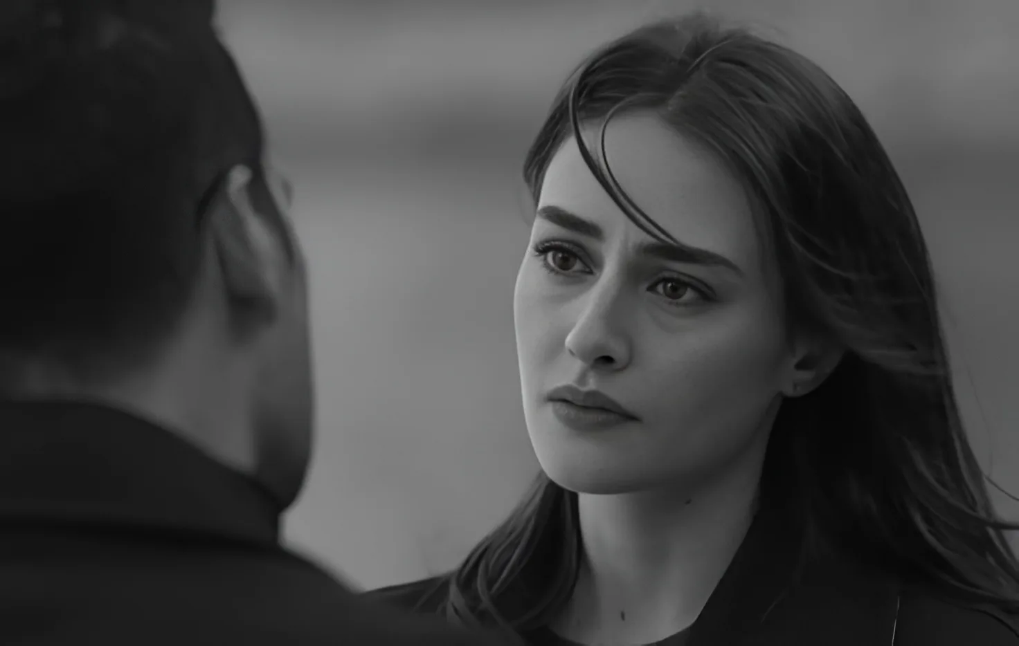 Are you sacrificing too much for love? 3 signs you’re losing yourself in a relationship