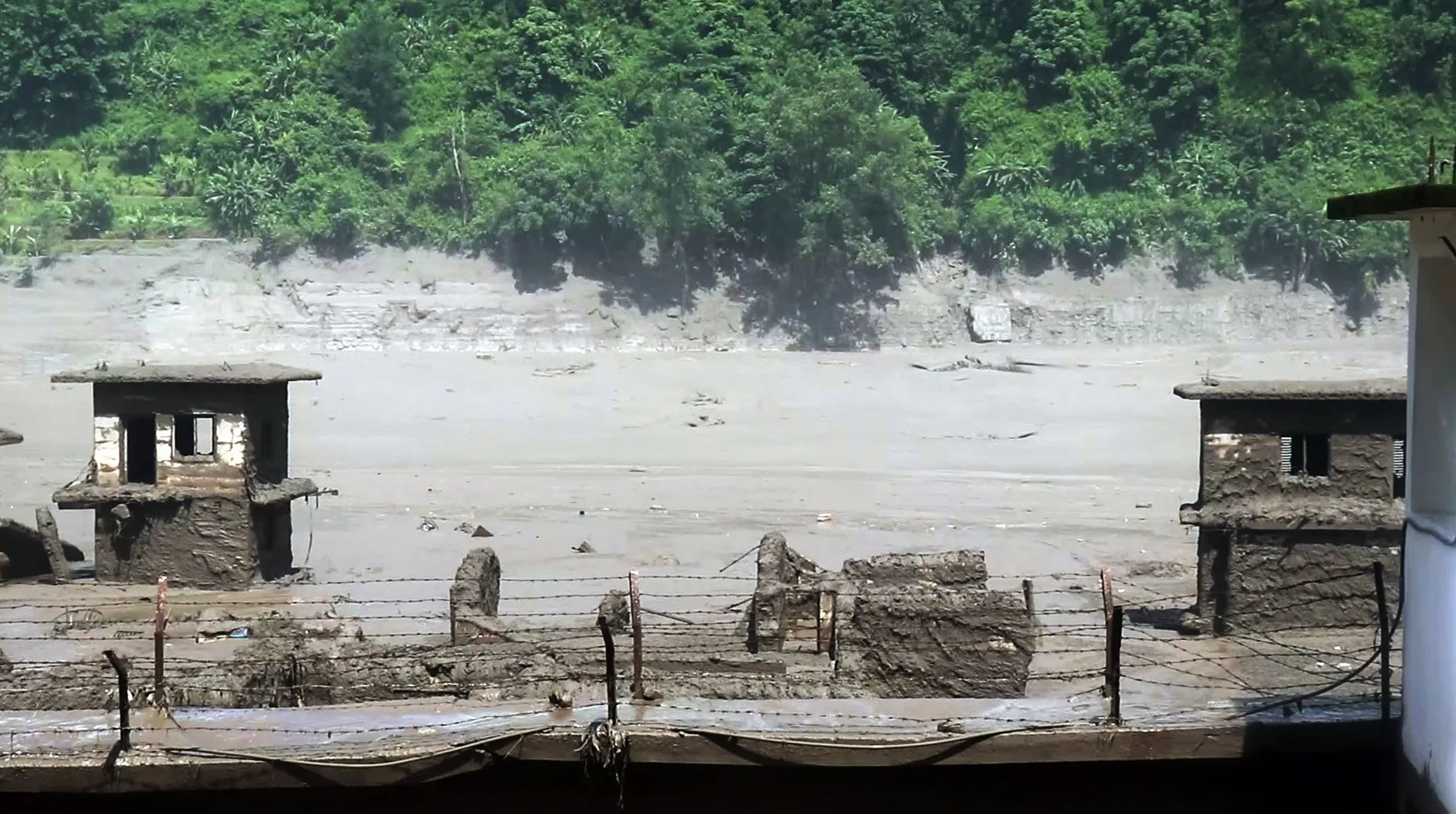 32 Kolkata tourists missing in Nepal: Here are all the helpline numbers for you